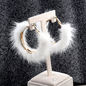 Big-name popular plush large circle earrings exaggerated atmosphere girl heart mink hair earrings daiiibabyyy